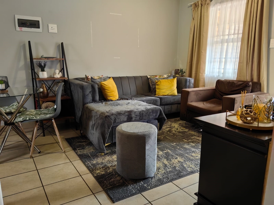 2 Bedroom Property for Sale in Kibler Park Gauteng