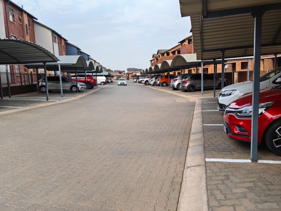 2 Bedroom Property for Sale in Kibler Park Gauteng