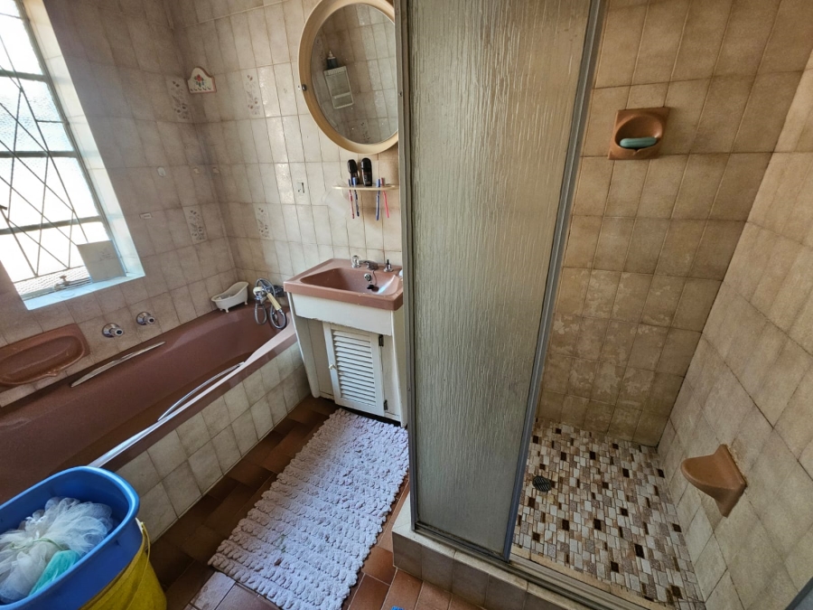 3 Bedroom Property for Sale in Rosettenville Gauteng