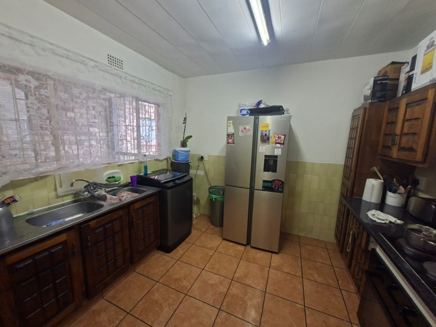 1 Bedroom Property for Sale in Lewisham Gauteng
