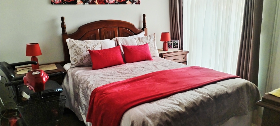 4 Bedroom Property for Sale in Rant En Dal Gauteng