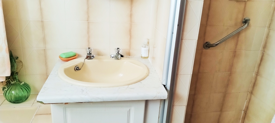4 Bedroom Property for Sale in Rant En Dal Gauteng