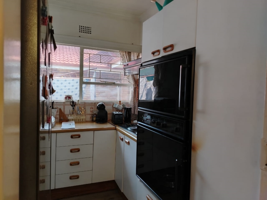 4 Bedroom Property for Sale in Three Rivers Proper Gauteng