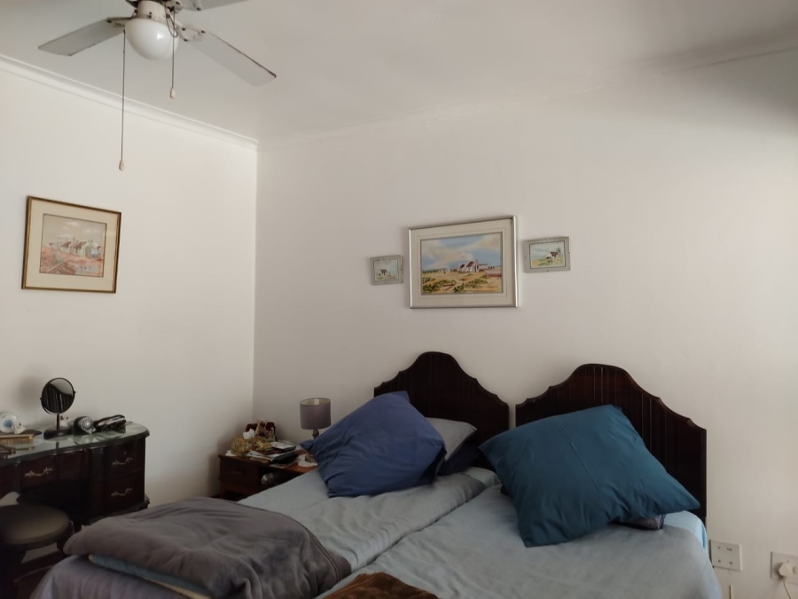 4 Bedroom Property for Sale in Three Rivers Proper Gauteng