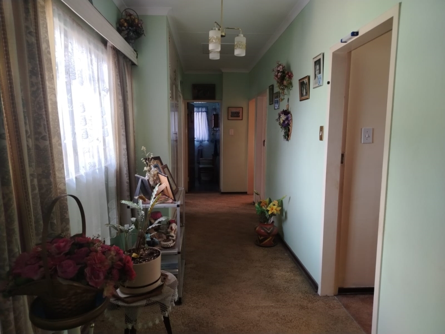 3 Bedroom Property for Sale in Vanderbijlpark SE 6 Gauteng