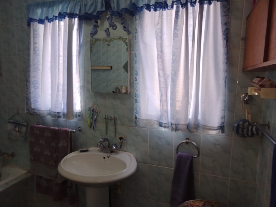 3 Bedroom Property for Sale in Vanderbijlpark SE 6 Gauteng