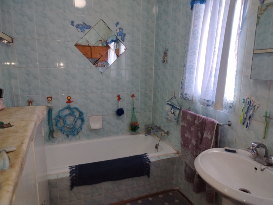 3 Bedroom Property for Sale in Vanderbijlpark SE 6 Gauteng