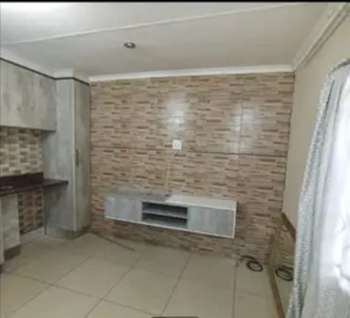 2 Bedroom Property for Sale in Mayfield Gauteng