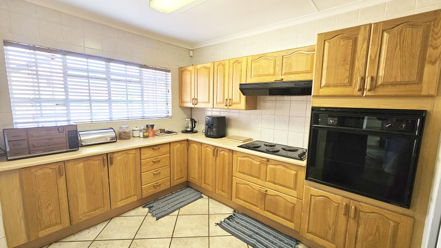 2 Bedroom Property for Sale in Moreleta Park Gauteng