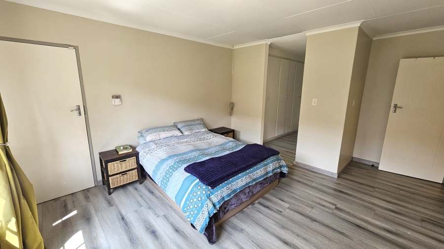 2 Bedroom Property for Sale in Moreleta Park Gauteng