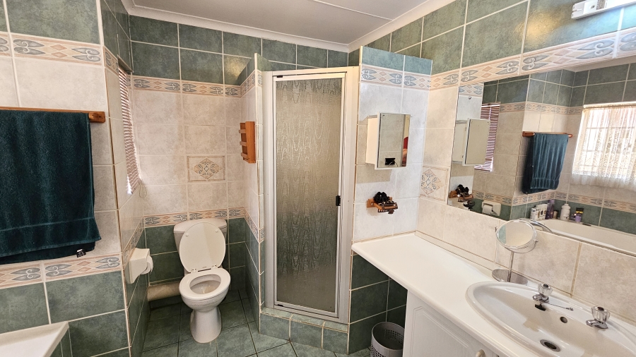 2 Bedroom Property for Sale in Moreleta Park Gauteng