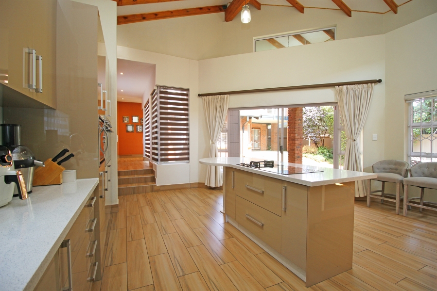 5 Bedroom Property for Sale in Houghton Estate Gauteng