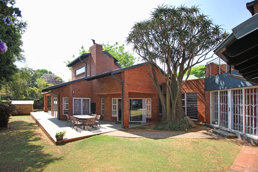 5 Bedroom Property for Sale in Houghton Estate Gauteng
