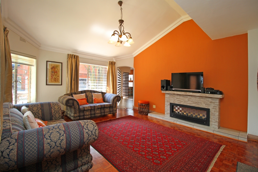 5 Bedroom Property for Sale in Houghton Estate Gauteng