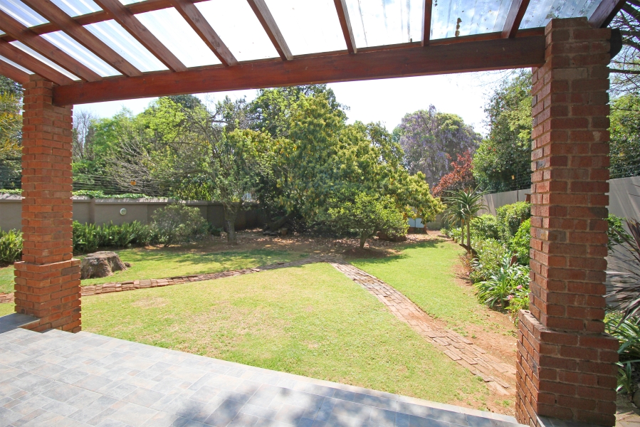 5 Bedroom Property for Sale in Houghton Estate Gauteng