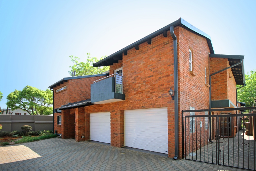 5 Bedroom Property for Sale in Houghton Estate Gauteng