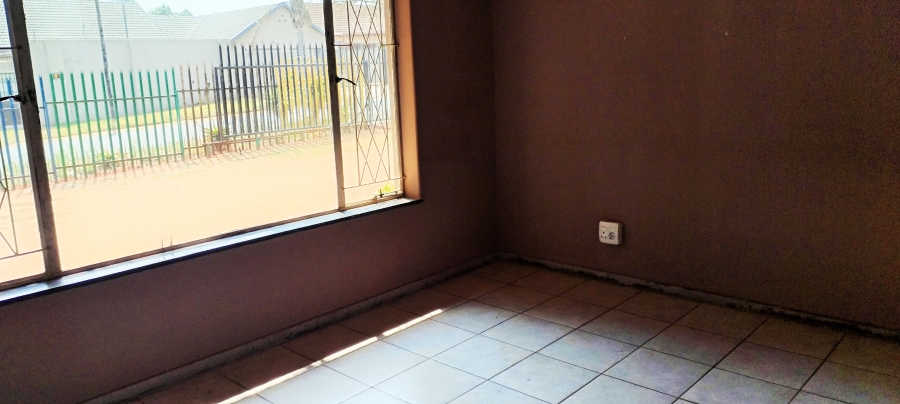 4 Bedroom Property for Sale in Dan Pienaarville Gauteng