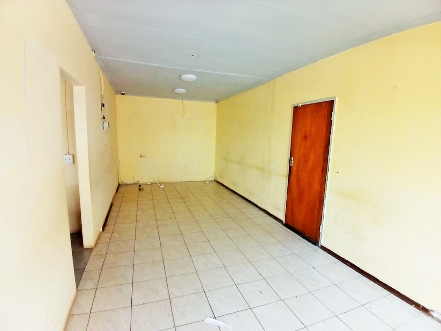 4 Bedroom Property for Sale in Dan Pienaarville Gauteng