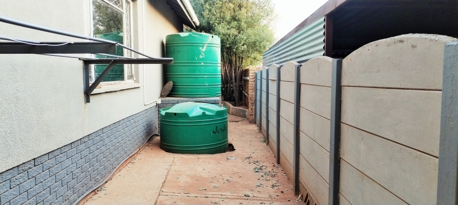 4 Bedroom Property for Sale in Dan Pienaarville Gauteng