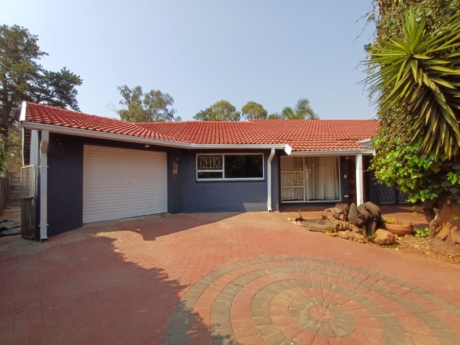 3 Bedroom Property for Sale in Krugersrus Gauteng