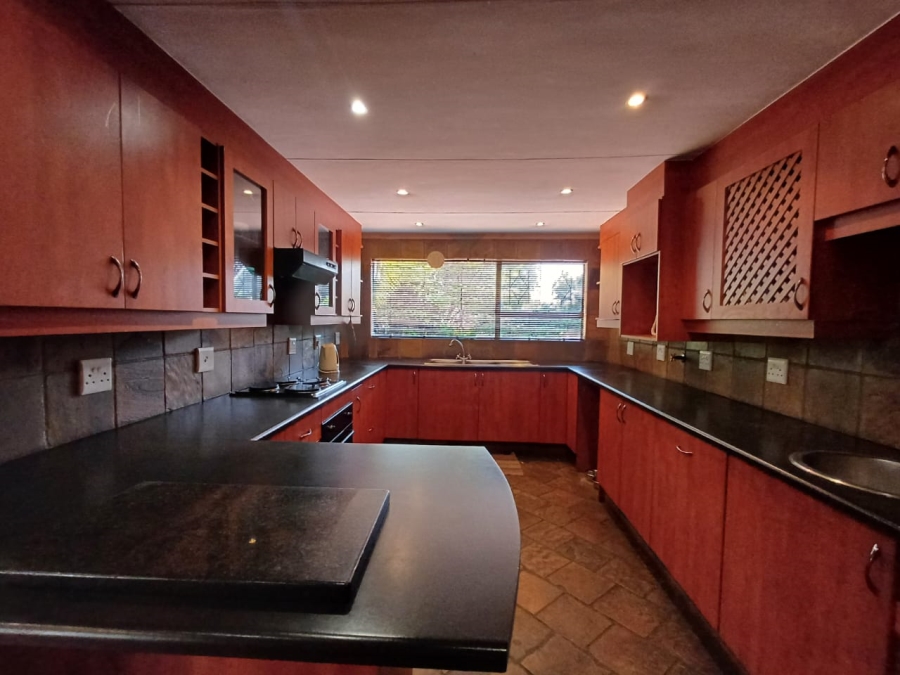 3 Bedroom Property for Sale in Krugersrus Gauteng