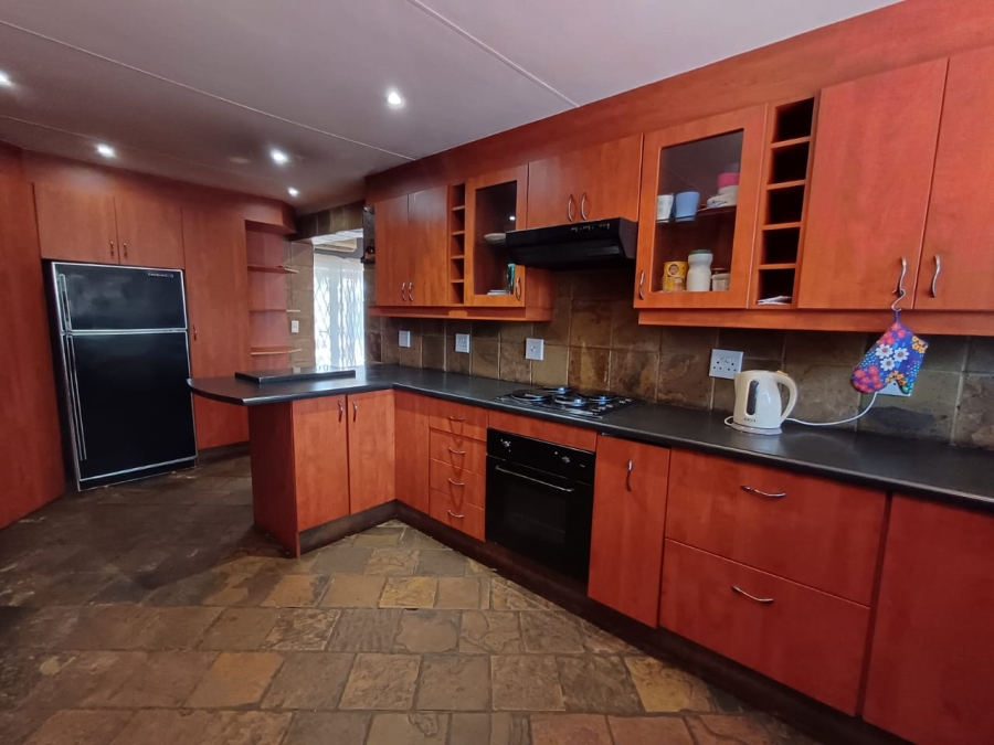 3 Bedroom Property for Sale in Krugersrus Gauteng