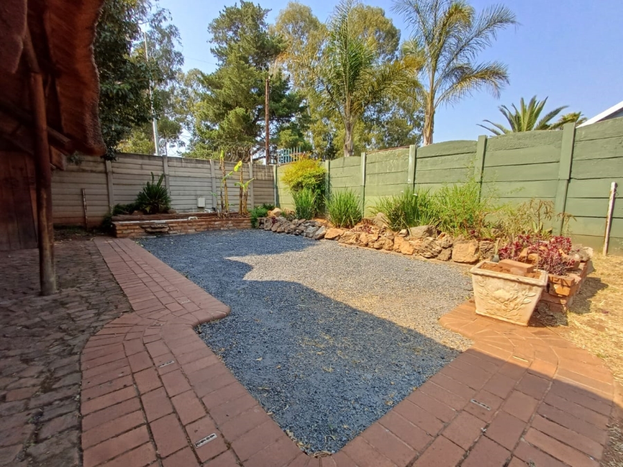 3 Bedroom Property for Sale in Krugersrus Gauteng