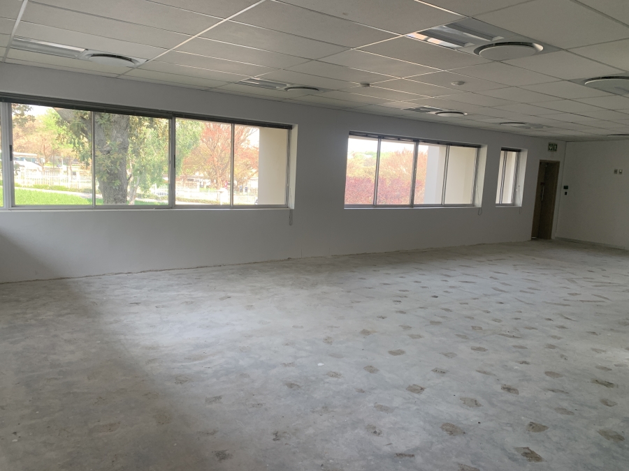 To Let commercial Property for Rent in Woodmead Gauteng
