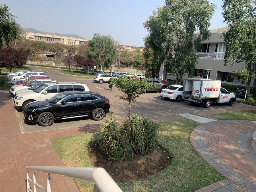 To Let commercial Property for Rent in Woodmead Gauteng