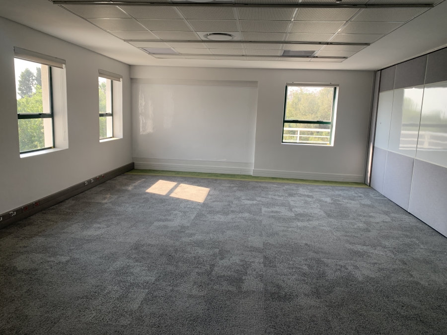 To Let commercial Property for Rent in Woodmead Gauteng