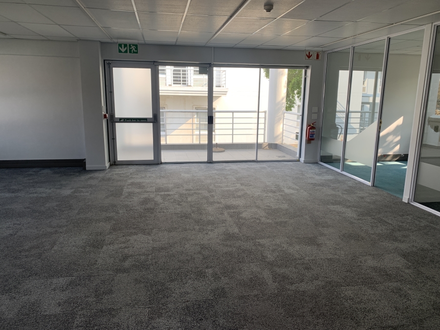 To Let commercial Property for Rent in Woodmead Gauteng