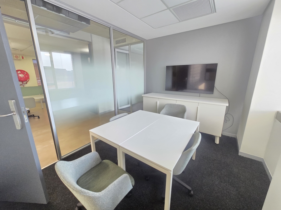 To Let commercial Property for Rent in Glen Marais Gauteng