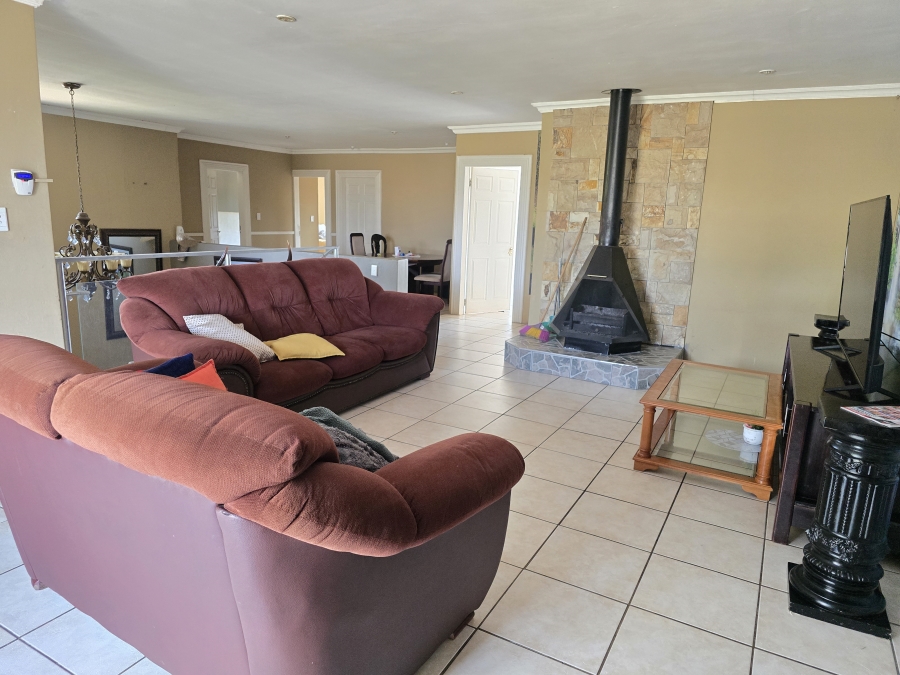 7 Bedroom Property for Sale in Cultura Park Gauteng
