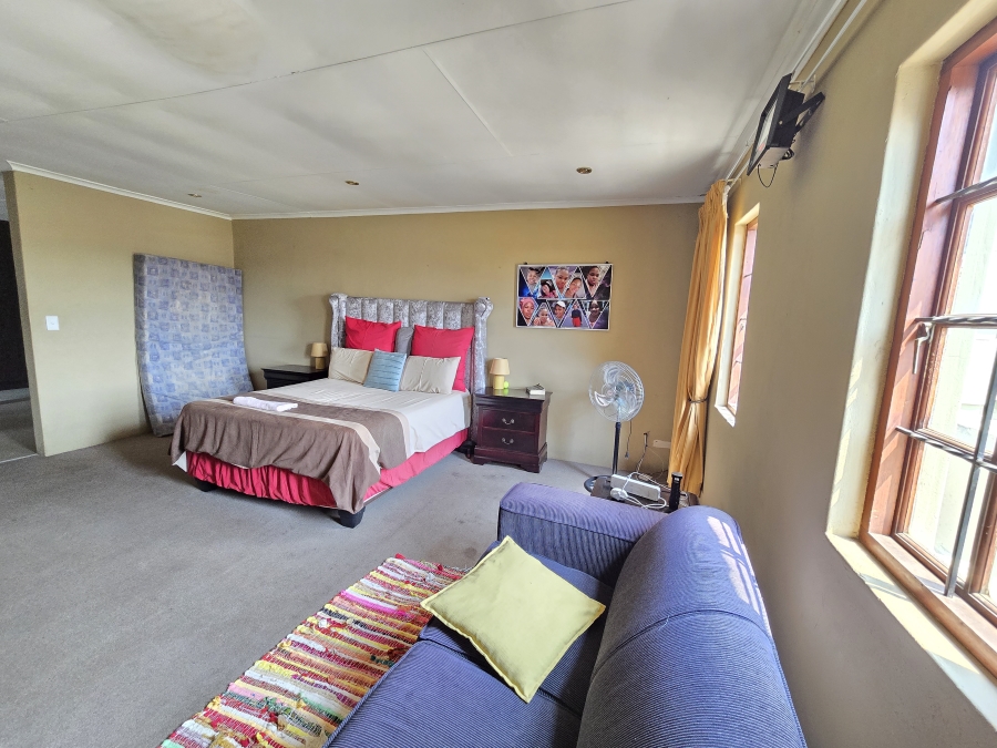 7 Bedroom Property for Sale in Cultura Park Gauteng
