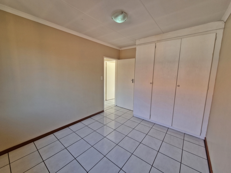 2 Bedroom Property for Sale in Highveld Gauteng