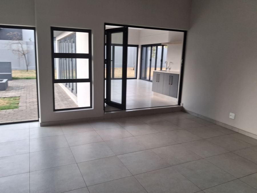 4 Bedroom Property for Sale in Midstream Meadows Gauteng
