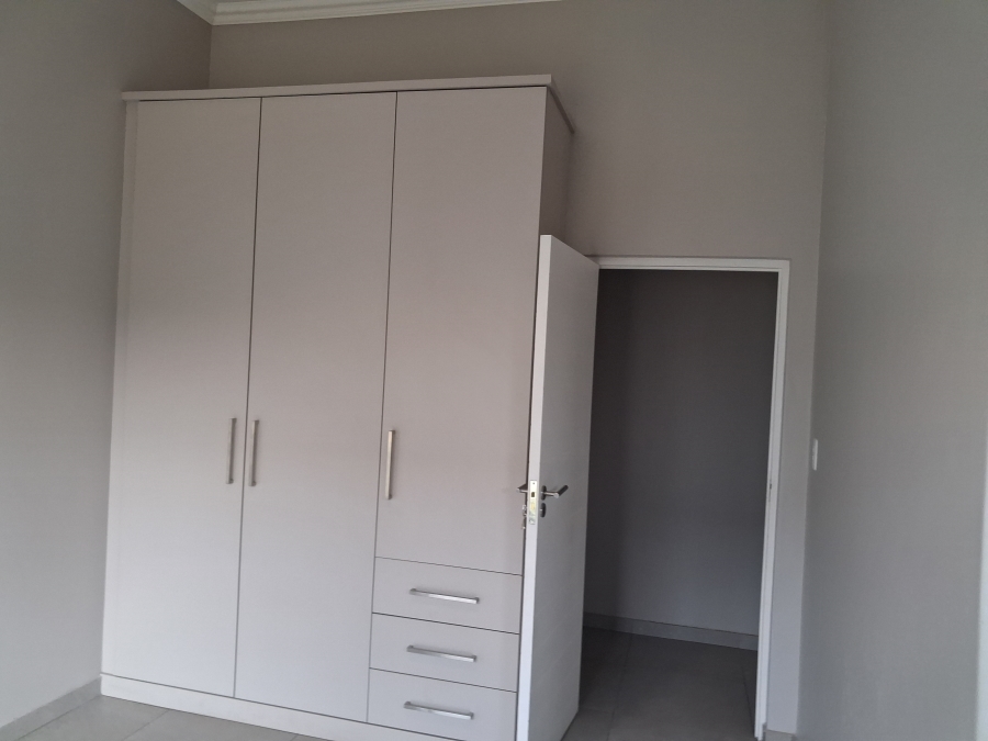 4 Bedroom Property for Sale in Midstream Meadows Gauteng