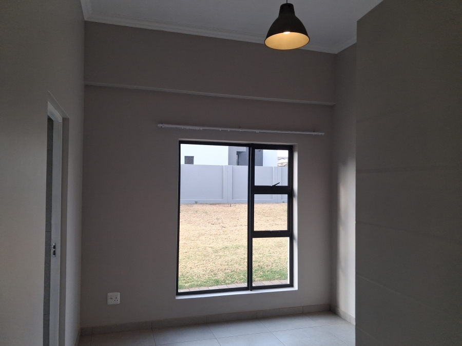 4 Bedroom Property for Sale in Midstream Meadows Gauteng