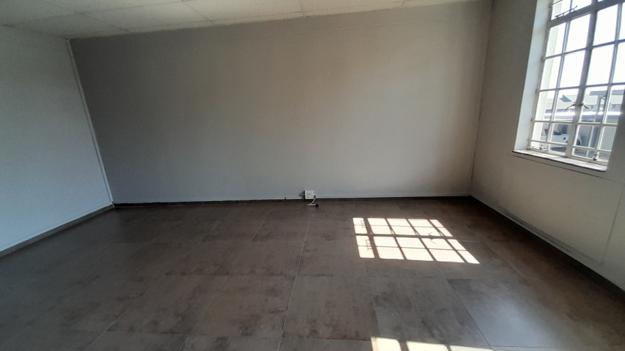 To Let commercial Property for Rent in Halfway House Gauteng