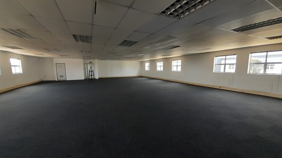 To Let commercial Property for Rent in Halfway Gardens Gauteng