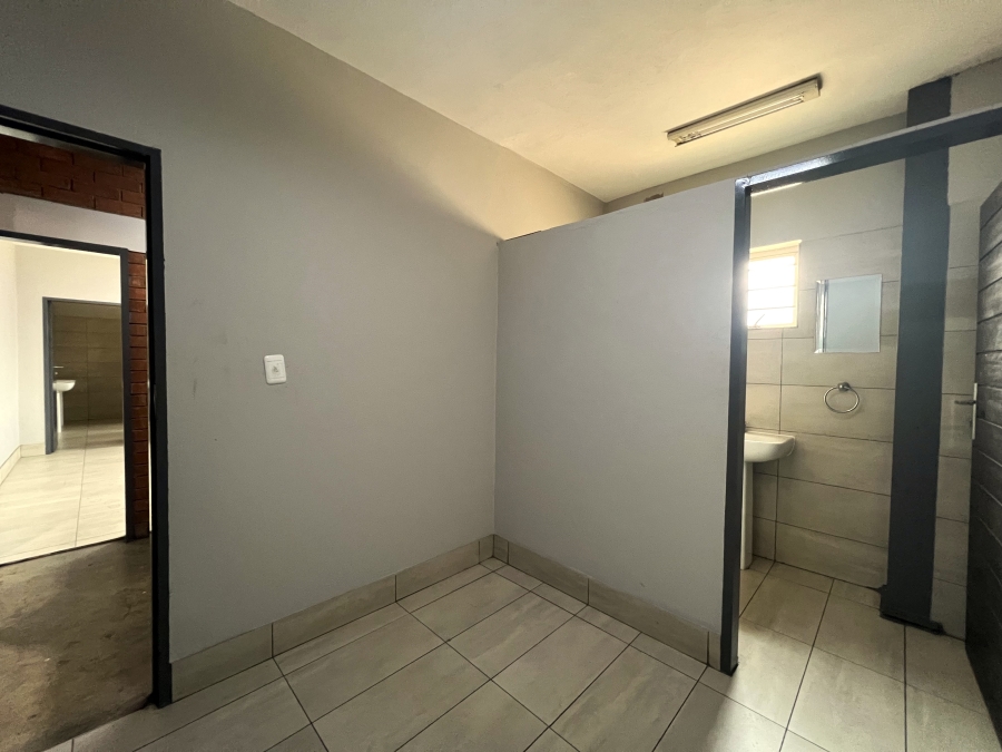 Commercial Property for Sale in Sunderland Ridge Gauteng