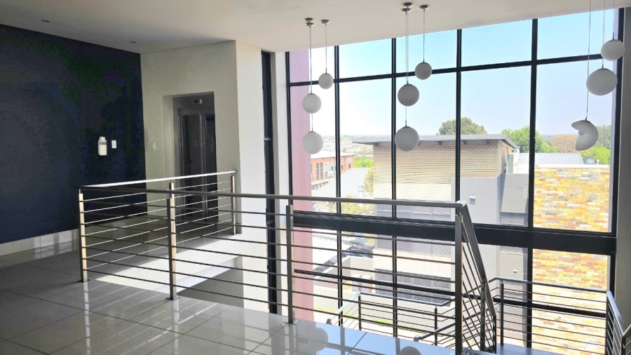 To Let commercial Property for Rent in Die Hoewes Gauteng