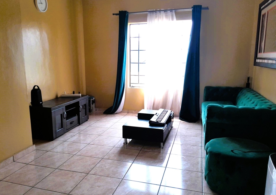 2 Bedroom Property for Sale in Noordwyk Gauteng