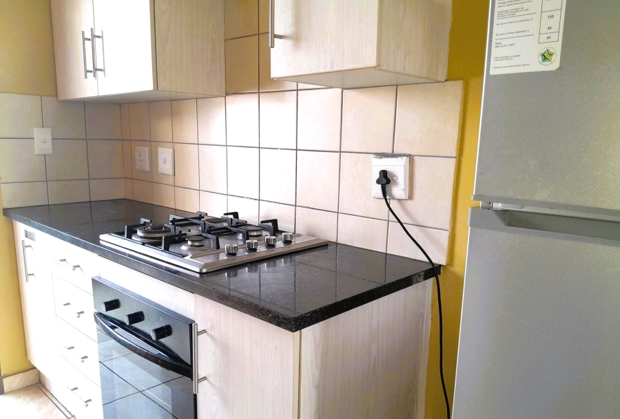 2 Bedroom Property for Sale in Noordwyk Gauteng