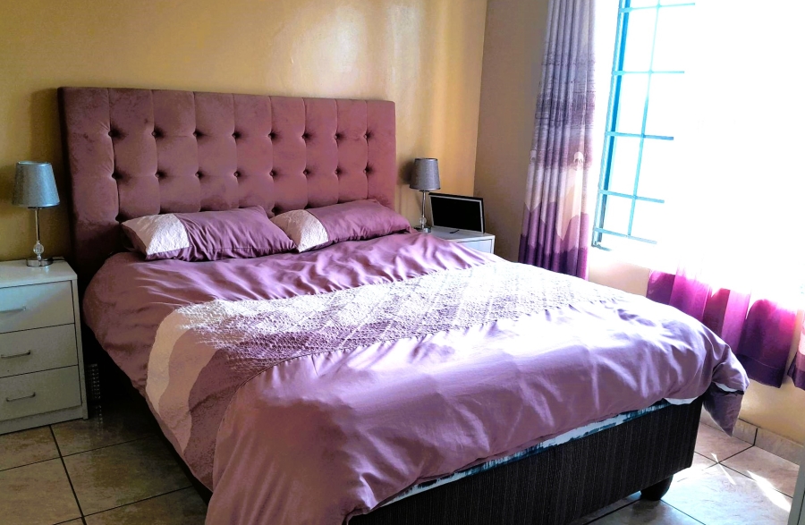 2 Bedroom Property for Sale in Noordwyk Gauteng