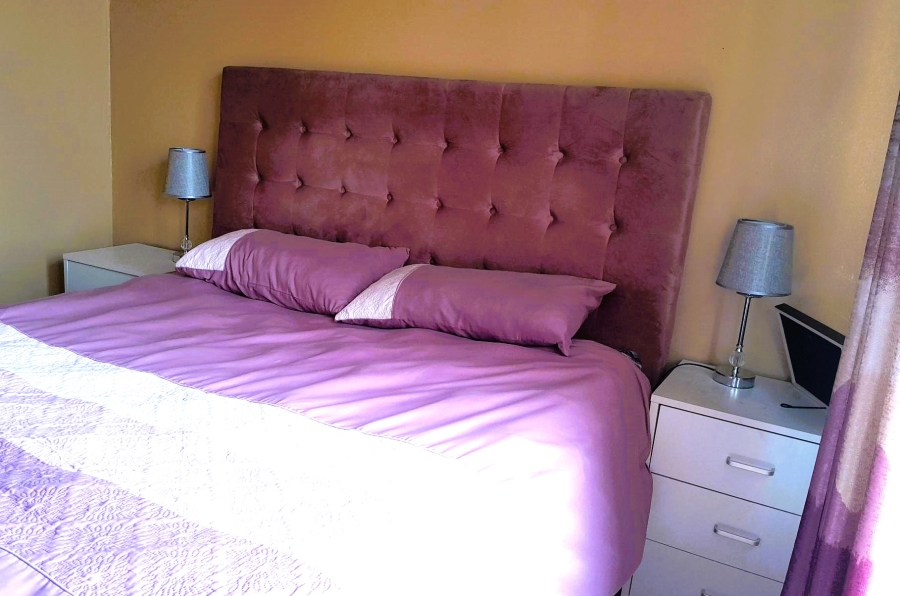 2 Bedroom Property for Sale in Noordwyk Gauteng