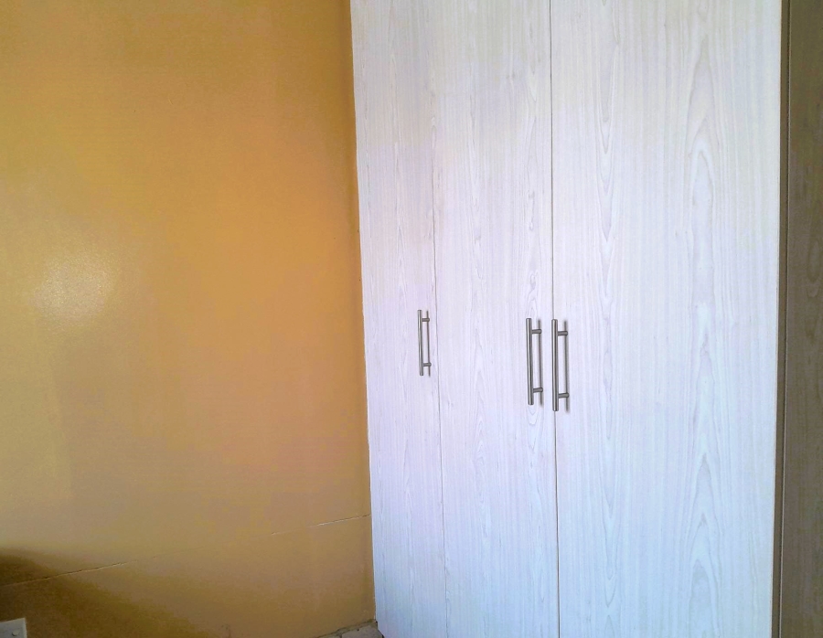 2 Bedroom Property for Sale in Noordwyk Gauteng