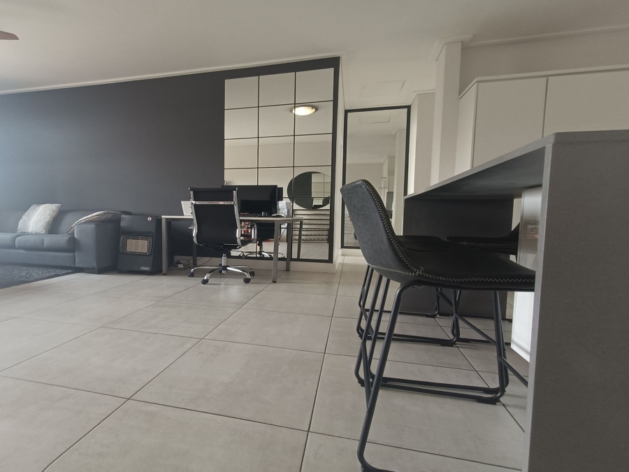 2 Bedroom Property for Sale in The Polofields Gauteng