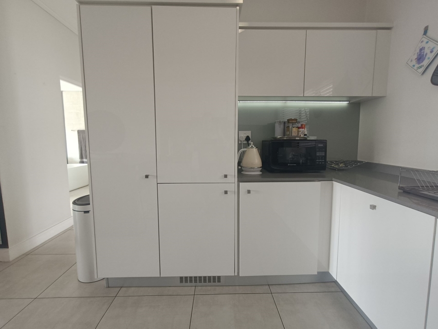 2 Bedroom Property for Sale in The Polofields Gauteng