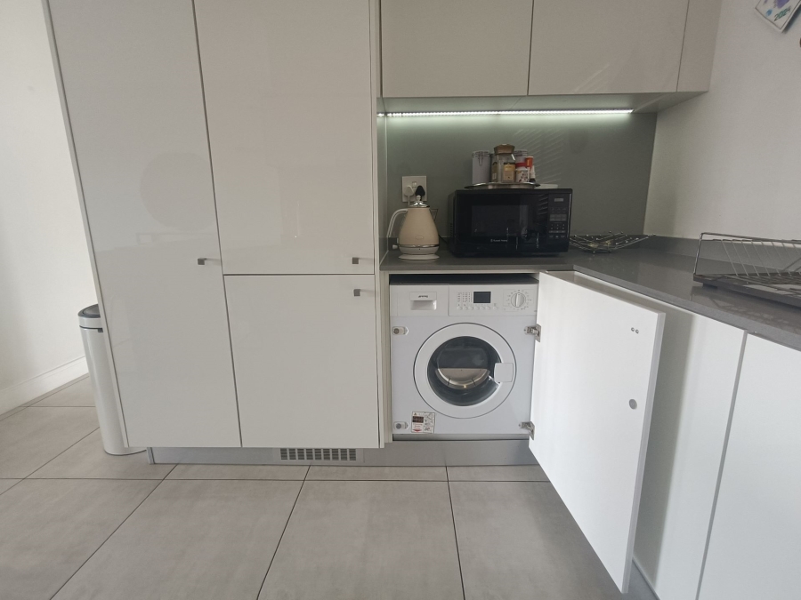2 Bedroom Property for Sale in The Polofields Gauteng